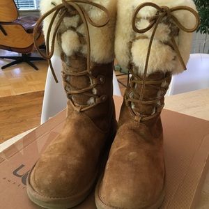 UGG Australia Montclair 1892 Leather Lace up Boots